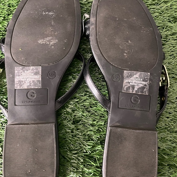 GBG Los Angeles Black Strappy Sandals NWOT - Picture 4 of 4
